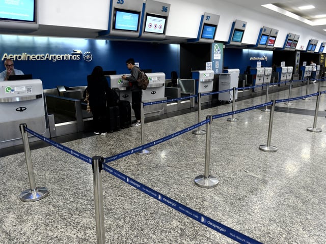 26-08-2025 Buenos Aires - Paro de controladores aeronaúticos en Aeroparque. Foto: Luciano Thieberger.  FTP CLARIN LTH_3613.jpg Z Invitado