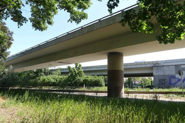 Brücke der Stadtautobahn
