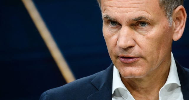 Oliver Blume, Vorstandsvorsitzender der Volkswagen AG und Porsche AG, spricht bei der Jahrespressekonferenz der Volkswagen Group in der Autostadt.