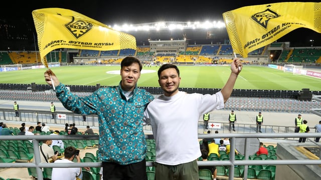 Fans von Qairat Almaty