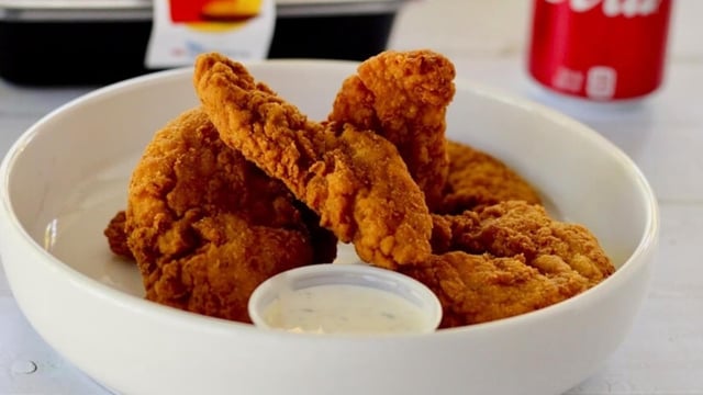 US Open 2025: COQODAQ, a Korean-inspired fried chicken restaurant, is selling six-piece chicken nuggets for $100.