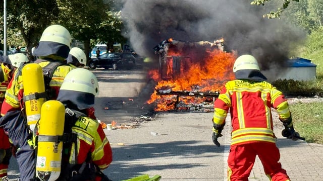 Die Rauchsäule war kilometerweit zu sehen.