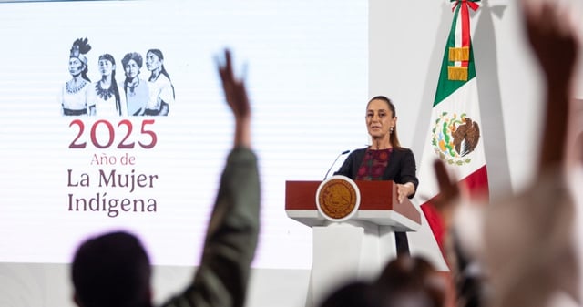 La Presidenta Claudia Sheinbaum Pardo en su conferencia de prensa matutina desde Palacio Nacional. Foto: Andrea Murcia, Cuartoscuro