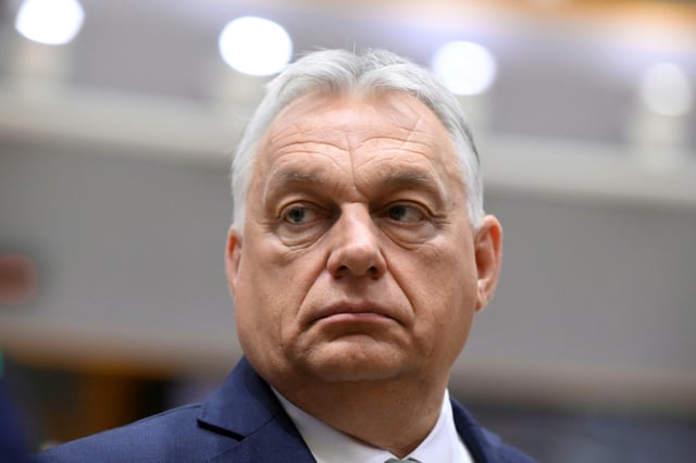Videoaufnahmen eines opulenten Anwesens im Besitz des Vaters von Ungarns Regierungschef Viktor Orban sind in Ungarn viral gegangen und haben Empörung ausgelöst.