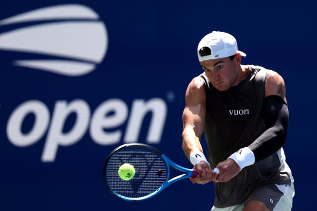 Tennis - U.S. Open - Flushing Meadows, New York, United States - August 25, 2025 Jack Draper of the U.S. in action during his first round match against Argentina's Federico Agustin Gomez REUTERS/Kevin Lamarque/File Photo