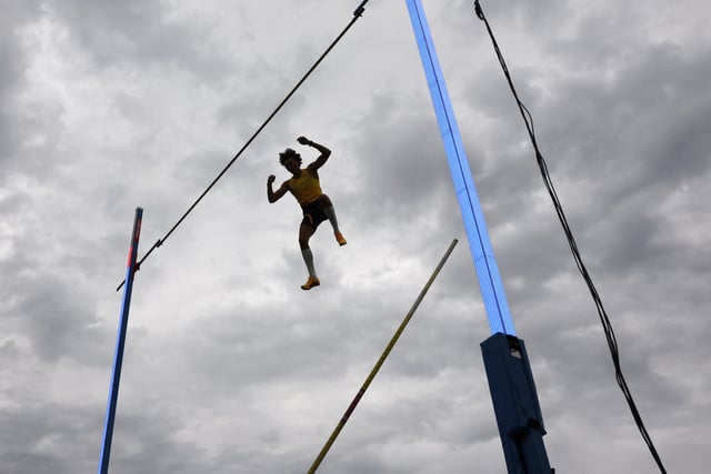 Athletics - Diamond League - Final - Zurich - Zurich, Switzerland - August 27, 2025 Sweden's Armand Duplantis in action during the men's pole vault final REUTERS/Stefan Wermuth