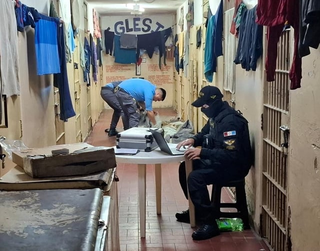 La requisa en la cárcel de San Francisco (FPA)