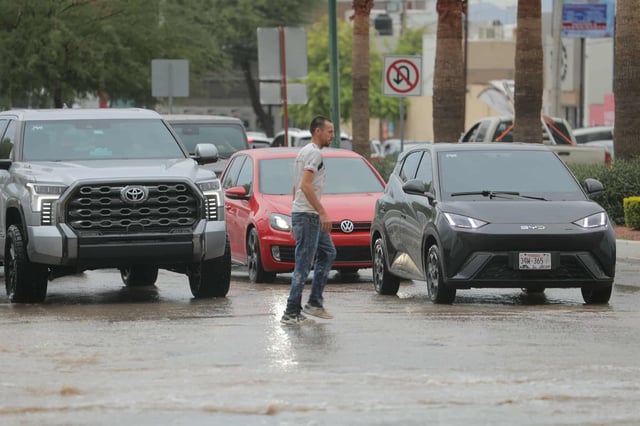 La probabilidad de lluvias persistirá todo el fin de semana con un 30%.