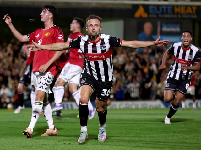 Grimsby Town, el humilde equipo de Cuarta División que eliminó al poderoso Manchester United de la Copa de la Liga de Inglaterra. Foto: REUTERS/Chris Radburn 