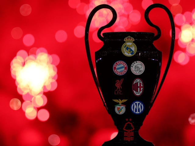 Real Madrid, con 8, es el equipo que ha logrado conquistar la Champions League en más ocasiones de manera consecutiva.