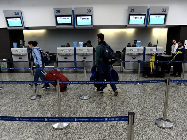 26-08-2025 Buenos Aires - Paro de controladores aeronaúticos en Aeroparque. Foto: Luciano Thieberger.  FTP CLARIN LTH_3610.jpg Z Invitado
