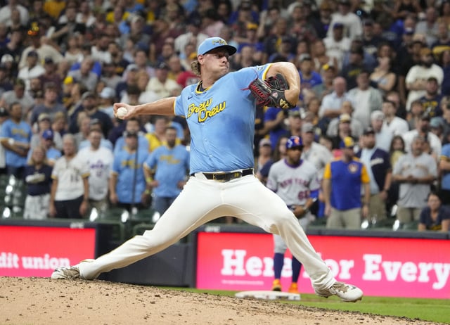 Aug 9, 2025; Milwaukee, Wisconsin, USA; Milwaukee Brewers pitcher Trevor Megill (29) delivers a pitch against the New York Mets in the ninth inning at American Family Field. Mandatory Credit: Michael McLoone-Imagn Images/File Photo
