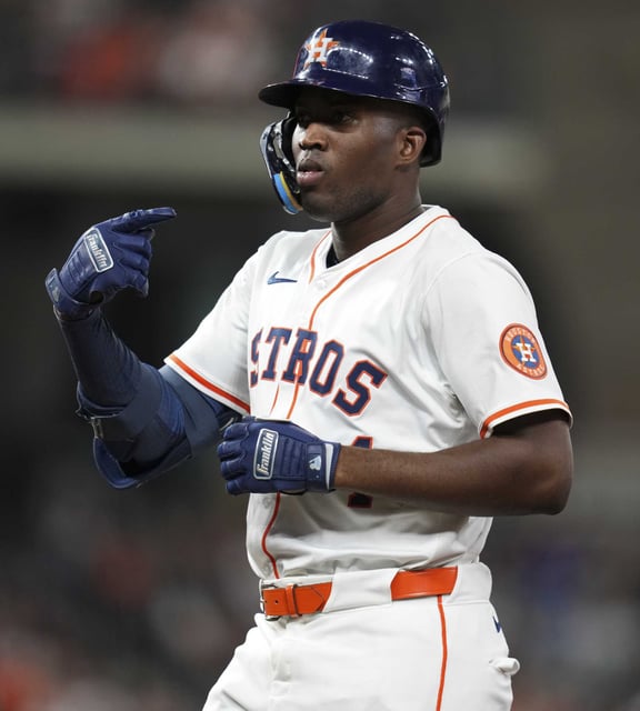 Houston Astros Jesús Sánchez (4) reacts after hitting a single during the fourth inning of an MLB baseball game in Houston, Wednesday, Aug. 27, 2025.