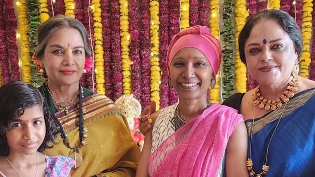Shabana Azmi shared a picture from Ganpati celebrations.