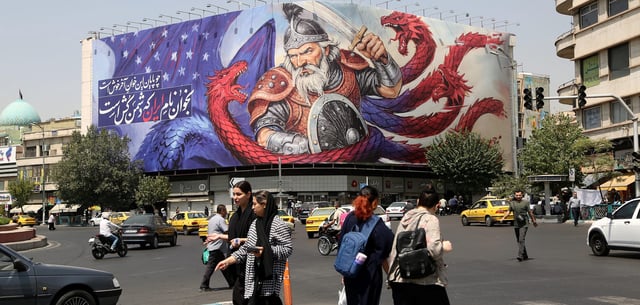 So sieht die iranische Propaganda den Westen: der mythologische Held Rostam im Kampf gegen einen mehrköpfigen Drachen