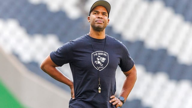 Sharks bring in some 'heavy hitters' for Cavaliers