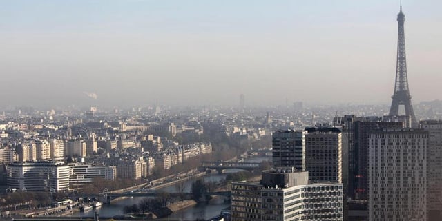 « La pollution de l’air reste la première cause de mortalité et de maladies chroniques à Paris », a averti la mairie de la ville.