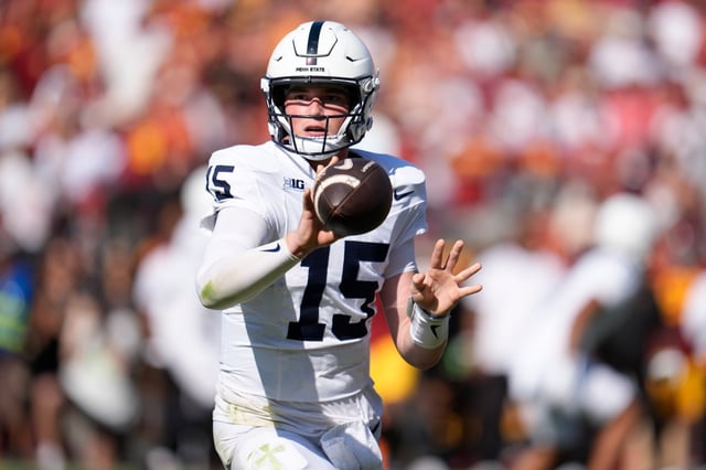 Penn State quarterback Drew Allar pitches the ball during the second half against Southern California on Oct. 12, 2024, in Los Angeles. (AP Photo/Marcio Jose Sanchez)