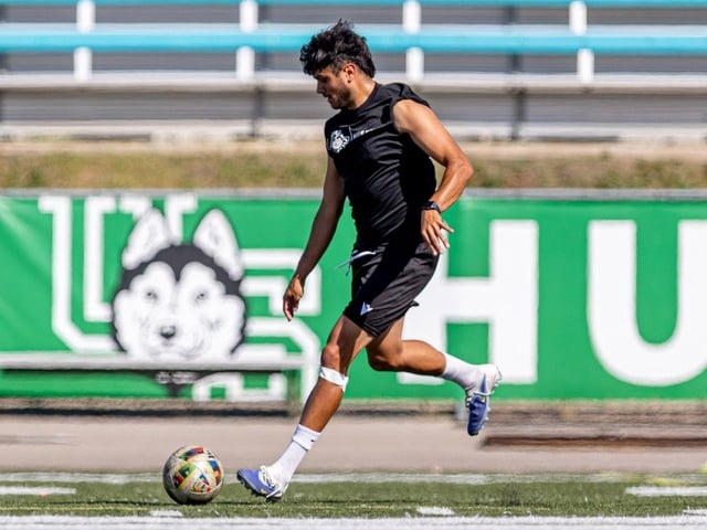  Sergio Molina on the field during a University of Saskatchewan Huskies men’s soccer team practice at Griffiths Stadium.