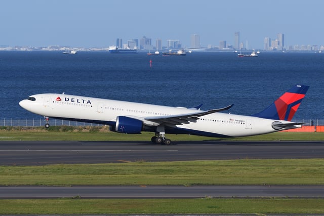 A Delta A330neo (Photo: Shutterstock | viper-zero)