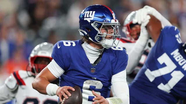 Aug 21, 2025; East Rutherford, New Jersey, USA; New York Giants quarterback Jaxson Dart (6) drops back to pass during the first half against the New England Patriots at MetLife Stadium. Mandatory Credit: Vincent Carchietta-Imagn Images