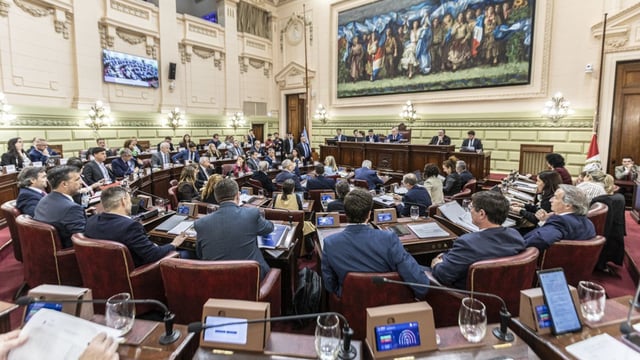 La Convención Constituyente avanza con la reforma en Santa Fe.