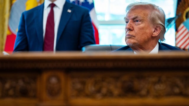 Trump in the Oval Office. Photo: Al Drago/Bloomberg via Getty Images