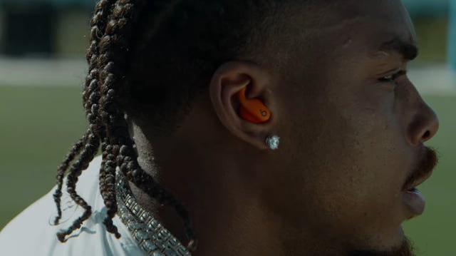 Powerbeats Fit will arrive in the fall. Image: Apple