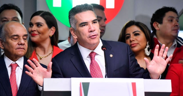 Alejandro Moreno Cárdenas, dirigente nacional del PRI, durante una conferencia de prensa. Foto: Mario Jasso, Cuartoscuro