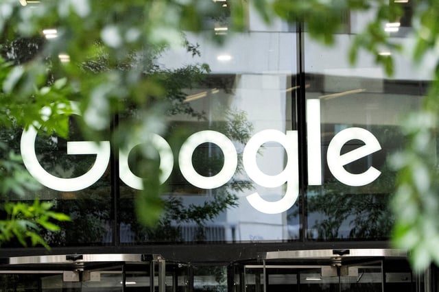 The Google logo is seen outside the company's offices in London, Britain, June 24, 2025. REUTERS/Carlos Jasso/File Photo