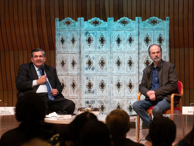 Carlos Coello y Juan Villoro.