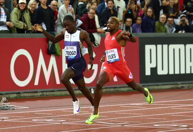 Athletics - Diamond League - Final - Zurich - Letzigrund, Zurich, Switzerland - August 28, 2025 Noah Lyles of the U.S. crosses the line to win the Men's 200m Final ahead of second placed Botswana's Letsile Tebogo REUTERS/Denis Balibouse