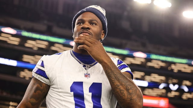 Micah Parsons requested a trade in one of the multiple escalatory landmarks in the ongoing staredown with the Dallas Cowboys' owner over his contract.