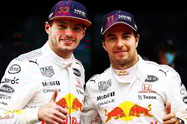 Max Verstappen y Sergio 'Checo' Pérez durante la primera temporada (2021) que hicieron equipo en Red Bull. (Foto: @RedBullRacing)