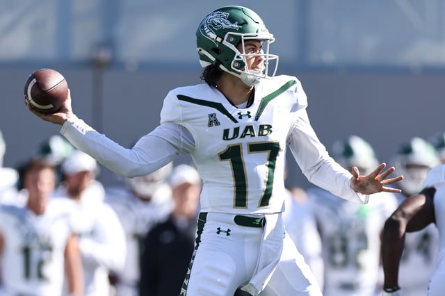 Jalen Kitna #17 of the UAB Blazers throws a pass during the first quarter of the game against the Army Black Knights at Michie Stadium on October 12, 2024 in West Point, New York.