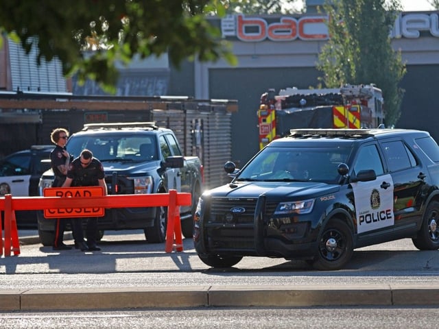  Calgary police closed a strip mall while the tactical unit with the help of Calgary firefighters prepare to use controlled detonations to deal with some potentially explosive materials that were wrongly delivered to a business in the 4700 block of First Street S.W. on August 27, 2025.