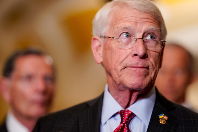 U.S. Senator Roger Wicker (R-MS) attends a press conference following the U.S. Senate Republicans' weekly policy luncheon on Capitol Hill in Washington, D.C., U.S., June 10, 2025. REUTERS/Kent Nishimura/File Photo