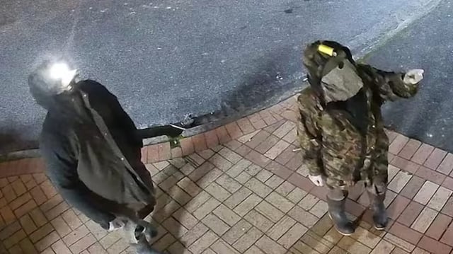 Am Mittwoch brach er in einen Laden ein, verschwand danach wieder spurlos.
