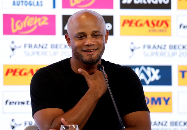 Soccer Football - Franz Beckenbauer Supercup 2025 - VFB Stuttgart v Bayern Munich - MHPArena, Stuttgart, Germany - August 16, 2025 Bayern Munich coach Vincent Kompany during a press conference after winning the Franz Beckenbauer Supercup 2025 REUTERS/Heiko Becker/File Photo