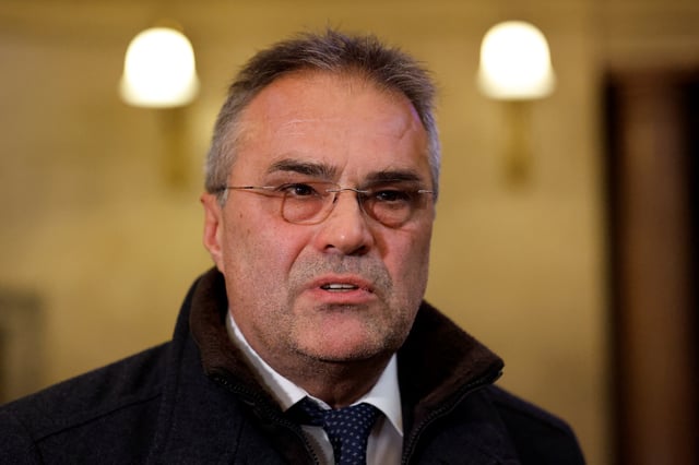 Former domestic intelligence official Egisto Ott looks on in a courtroom, where he is accused of having passed confidential information, in Vienna, Austria, November 8, 2024. REUTERS/Lisa Leutner/File Photo