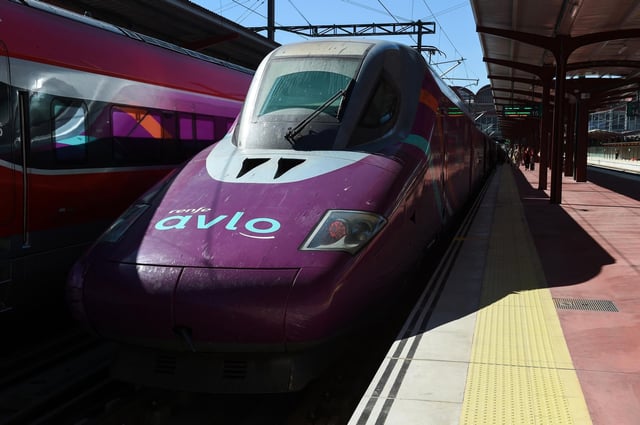 Imagen de archivo de un tren Avlo de la serie 102 de Talgo