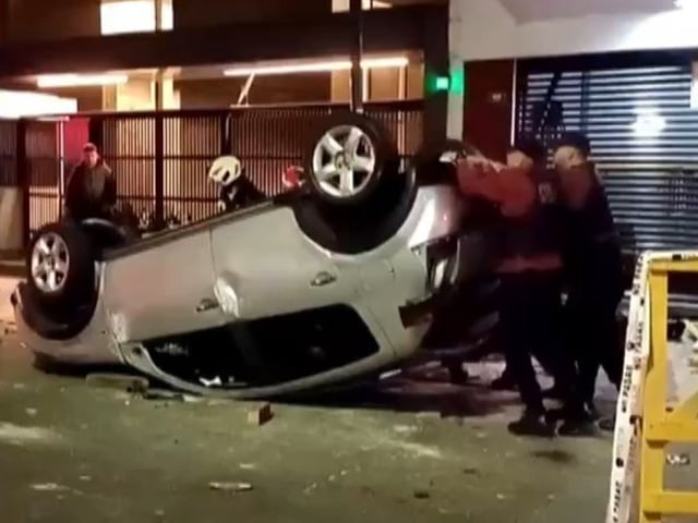 Choque y vuelco en Villa Crespo
