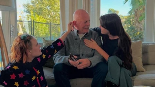 Bruce Willis fue diagnosticado con demencia frontotemporal en el 2022 y está retirado del cine. Su última aparición fue el mes pasado durante los incendios en California.