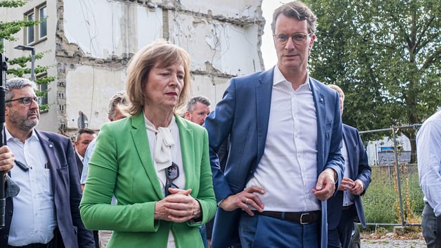 NRW-Ministerpräsident Wüst kämpft gegen die AfD bei den Kommunalwahlen im Ruhrgebiet.