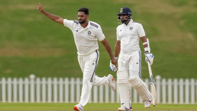 Auqib Naib Duleep Trophy