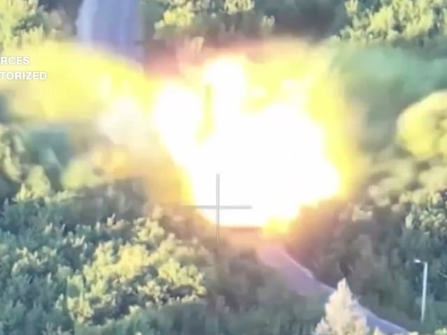 Ucrania voló con explosivos dos puentes en Rusia.