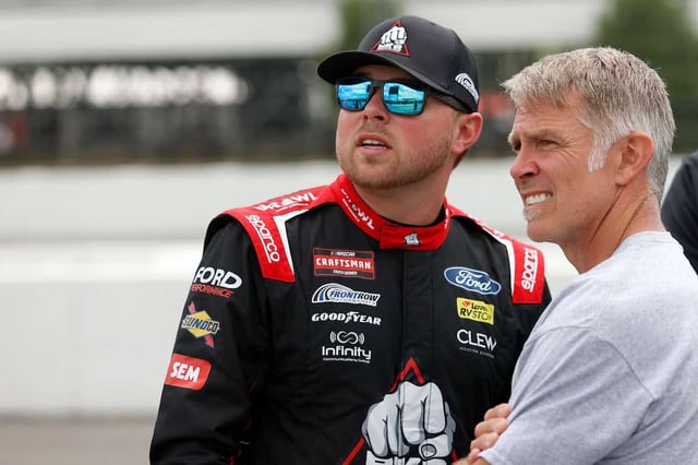 #34: Layne Riggs, Front Row Motorsports, Bare Knuckle Brawl Ford F-150