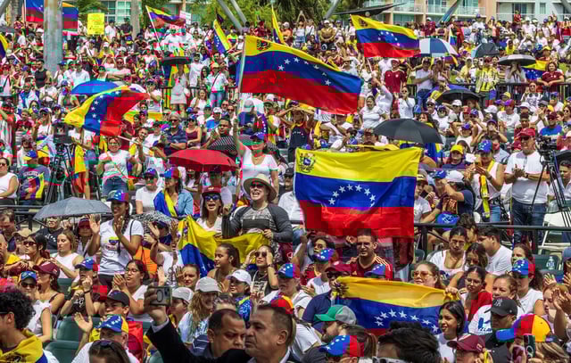 Venezolanos se inscribieron en milicias en medio de la tensión con Estados Unidos