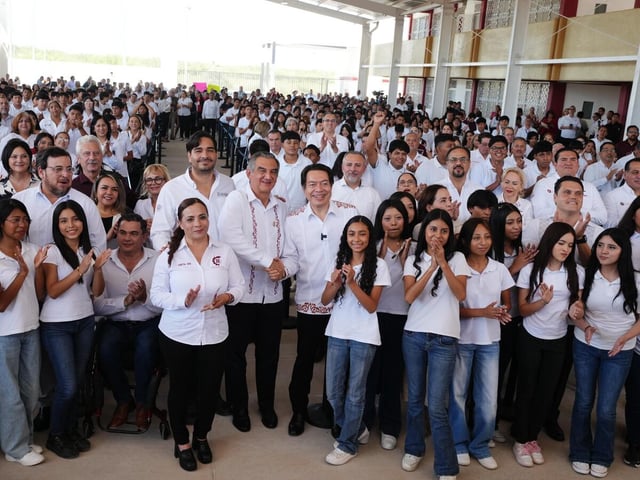 El titular de la SEP, Mario Delgado, resaltó las oportunidades del nuevo Bachillerato Nacional inaugurado por la presidenta Claudia Sheinbaum.
