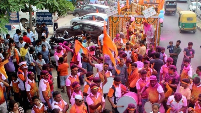 During a Ganesha procession near Bengaluru, a firecracker explosion on a forklift led to the death of 15-year-old Tanush Rao and injured six, including a police officer. (Parveen Kumar/HT photo/Representative image)